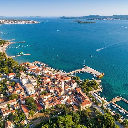 Family Friendly Apartments With A Swimming Pool Sveti Filip I Jakov, Biograd - 19325 Exterior photo