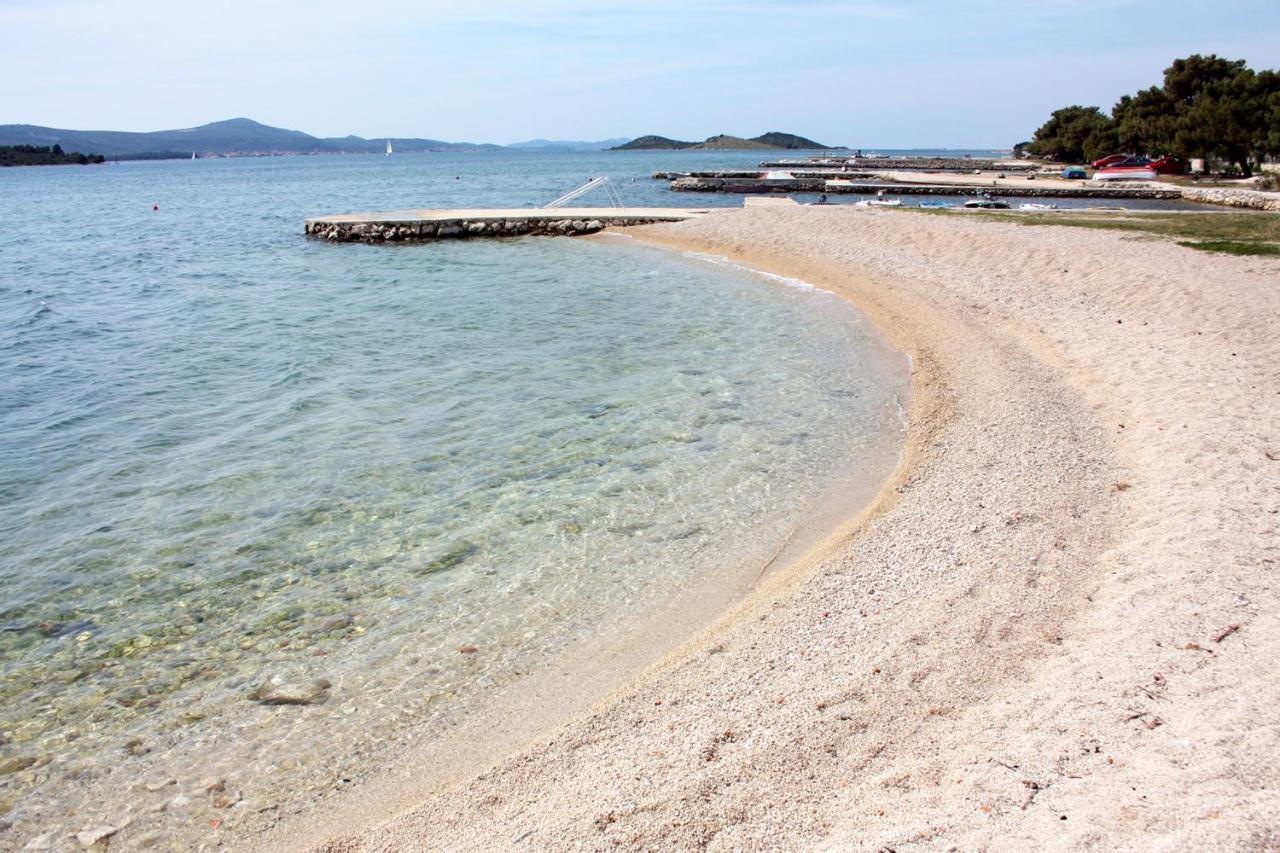 Family Friendly Apartments With A Swimming Pool Sveti Filip I Jakov, Biograd - 19325 Exterior photo