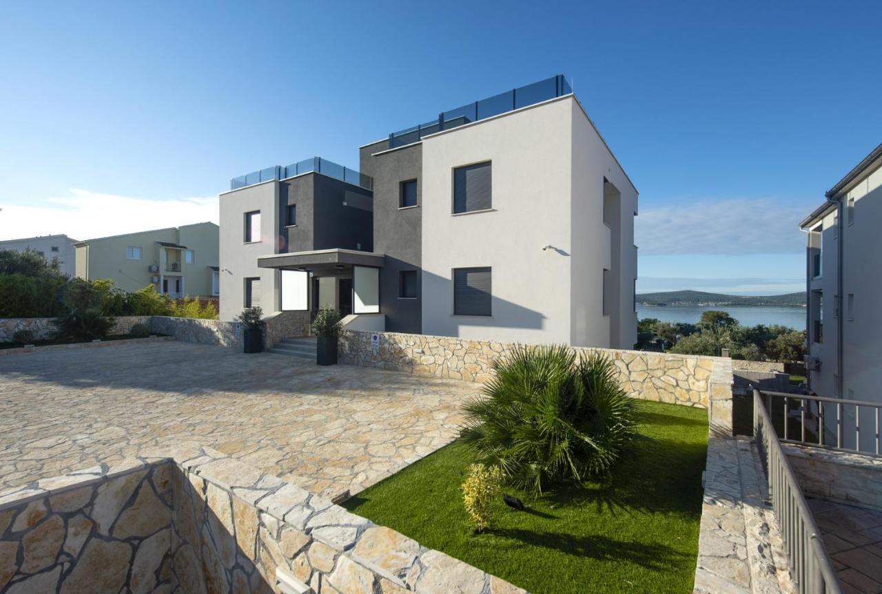 Family Friendly Apartments With A Swimming Pool Sveti Filip I Jakov, Biograd - 19325 Exterior photo